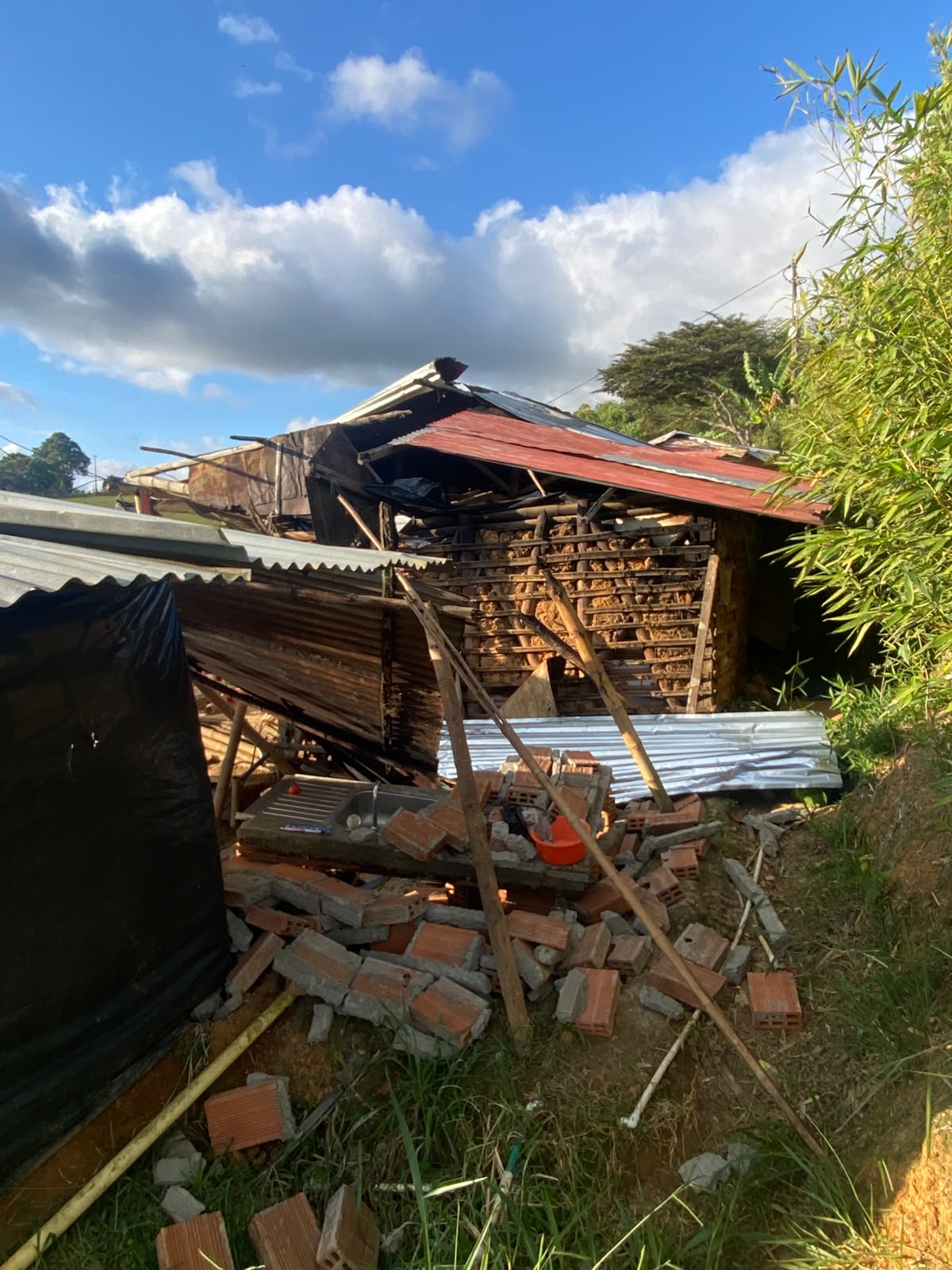 Vivienda afectada por el terremoto en el Valle del Cauca
